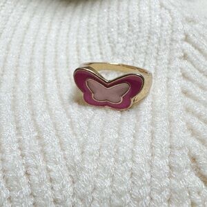 Butterfly gold signet